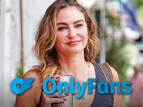 drea de matteo nude leaks|Sopranos star Drea de Matteo reveals jaw